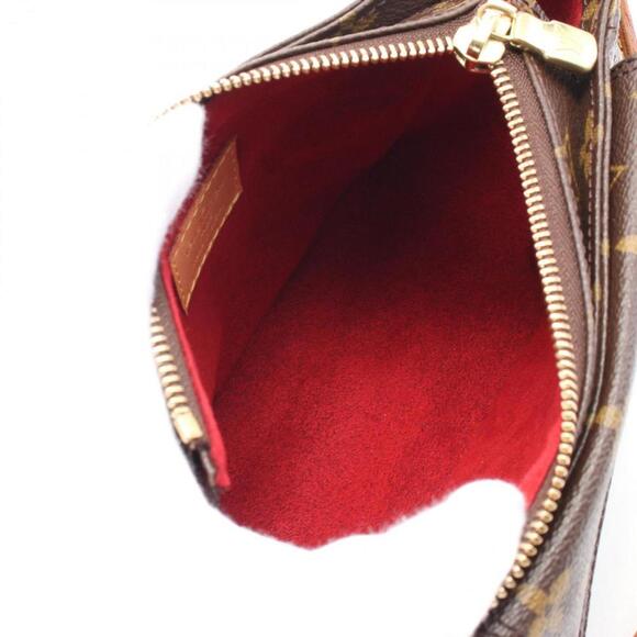 LOUIS VUITTON Brown Monogram Leather Shoulder Bag - Picture 4 of 9